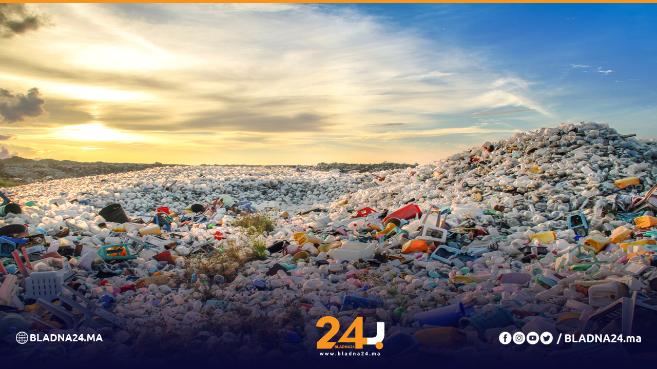 بنعلي: المغاربة يلقون 6 ملايين طن سنويا من النفايات المنزلية في المجال الحضري