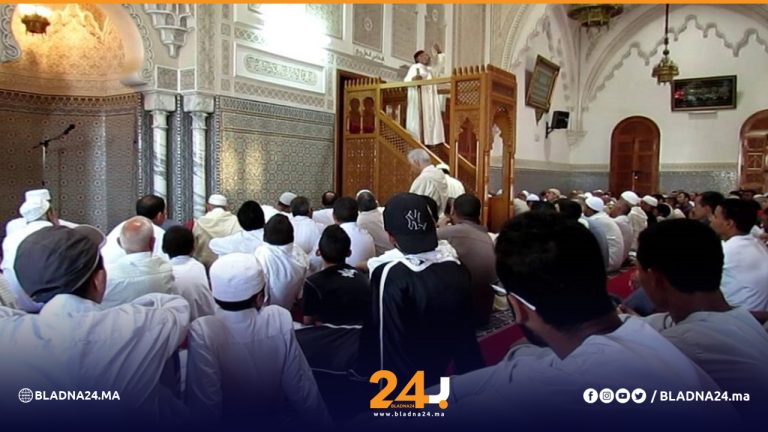مراسلة تدعو أئمة المساجد للالتزام بشروط هندام خطبة الجمعة