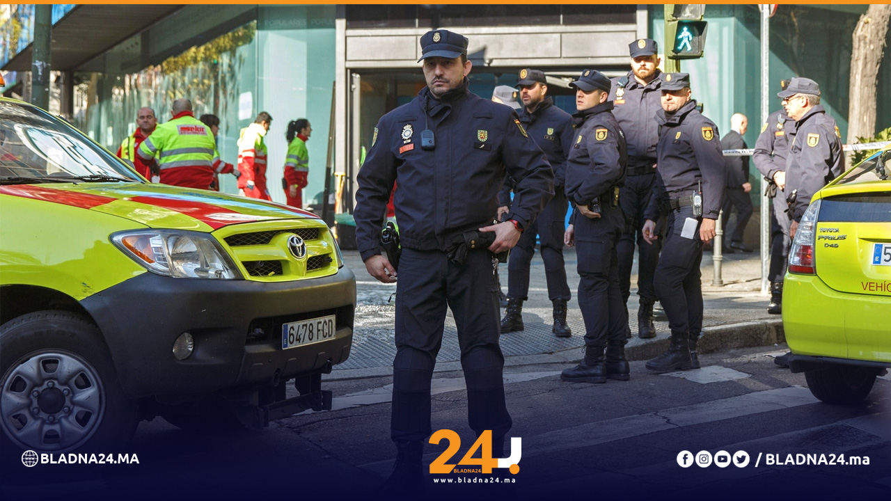 الشرطة الإسبانية تفكك شبكة إجرامية تنشط في تزوير وثائق الإقامة لصالح رجال أعمال مغاربة وعائلاتهم