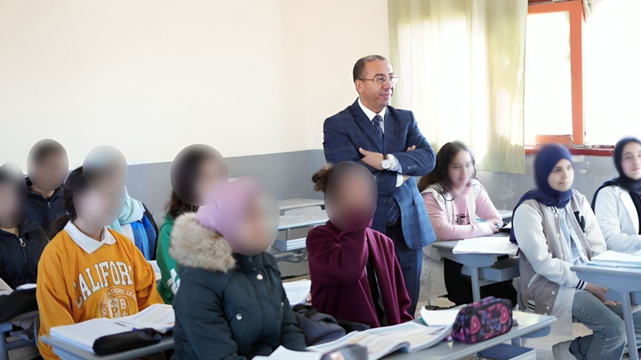 Al Sulaifani supervises the implementation and keeping up with the educational support program organized in educational institutions in the Beni Mellal region