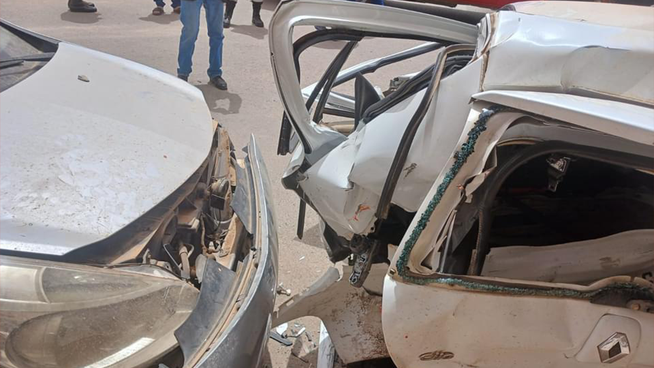 Two people were killed in a traffic accident3