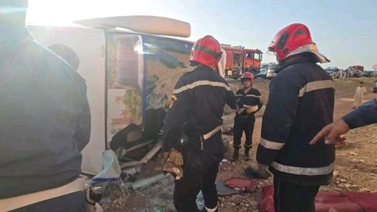A woman was killed and dozens injured in a bus accident on the outskirts of Beni Mellal