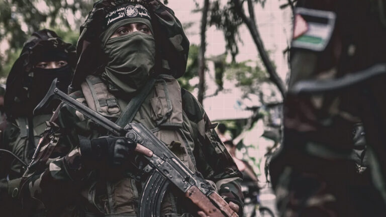 Al Qassam announces the death and injury of two Israeli forces