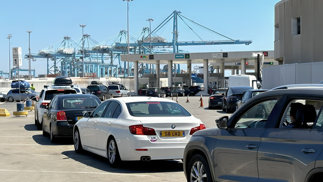 Transit traffic between Spain and Morocco