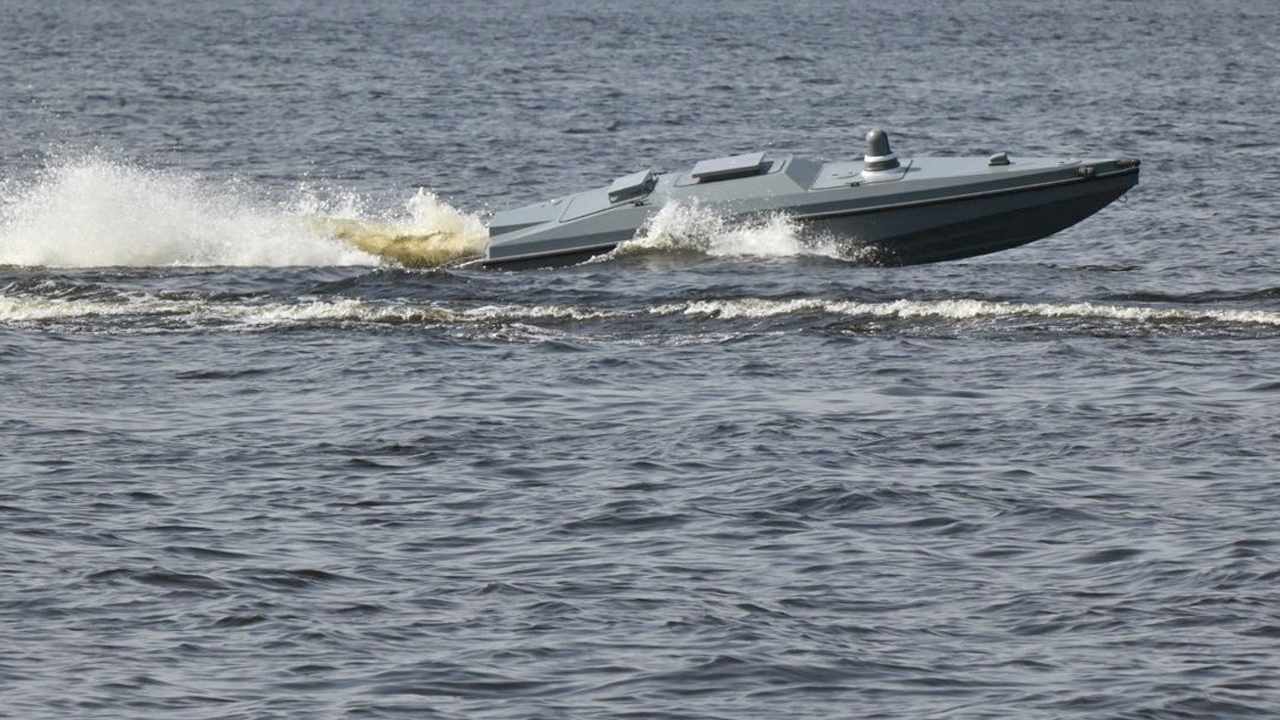 Royal Armed Forces begin training on suicide drone boats